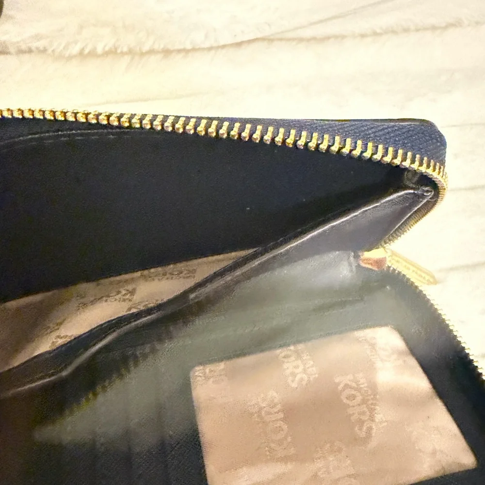 Michael Kors Black and Gold Wallet